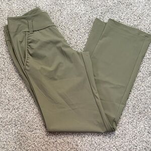 Swingdish olive green golf pants size medium size